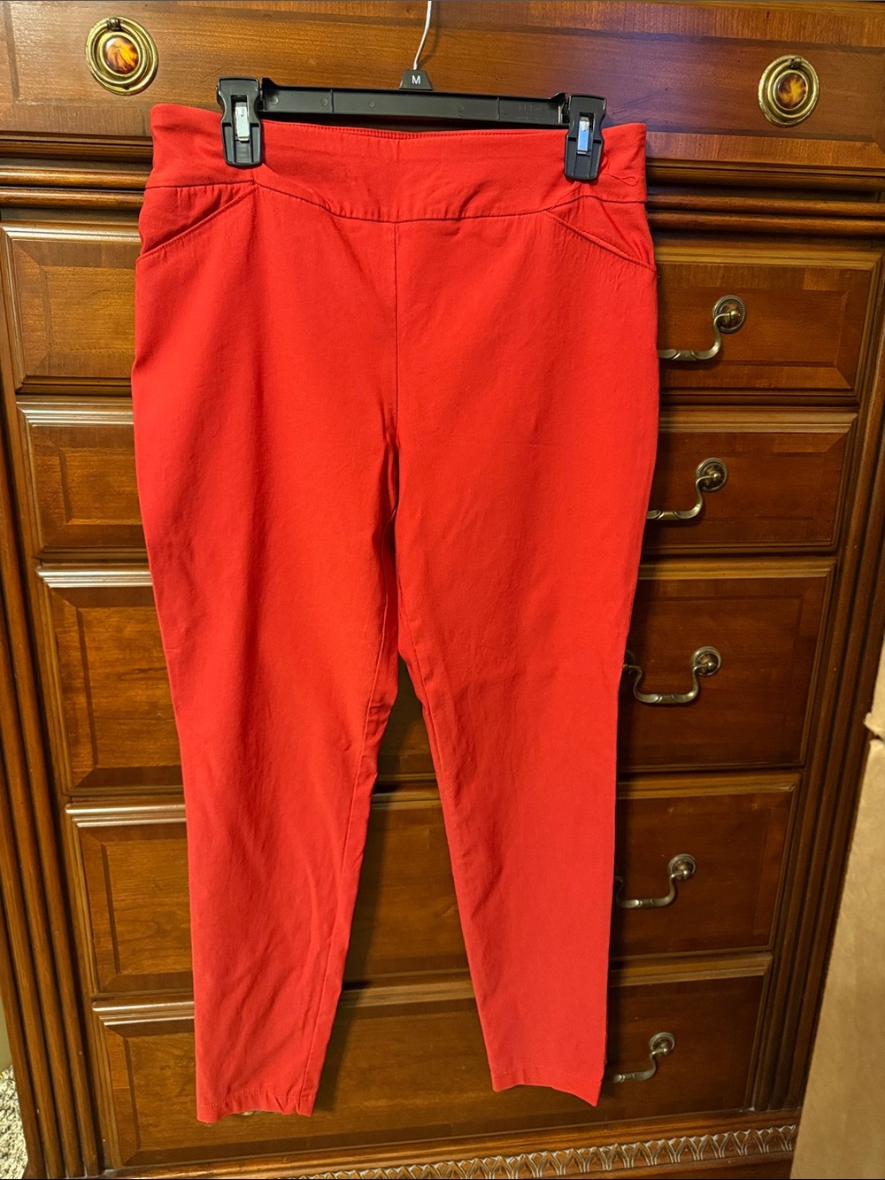 Women's Red Ponte Ankle Pants